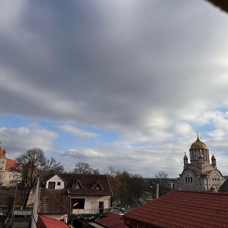 Pensiunea Sada Făgăraş Zewnętrze zdjęcie