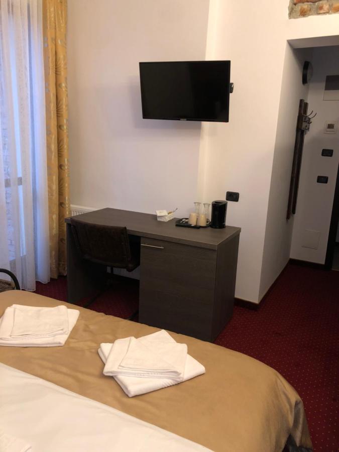 Pensiunea Sada Făgăraş Zewnętrze zdjęcie